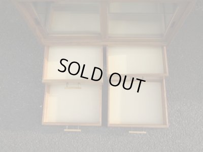 画像9: 昭和レトロ ガラス戸棚 飾り棚