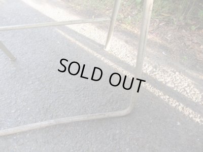 画像15: オールドマルニ フォールディングチェア パイプ椅子 折りたたみ(2)