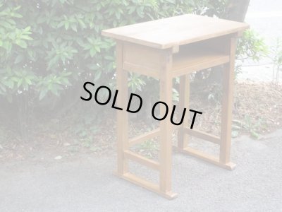 画像3: 昭和レトロ 古い木製の学校机 デスク