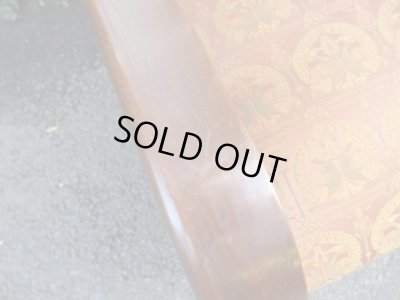 画像7: オリエンタル柄の一人掛けソファ 桜材 (2)