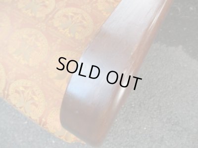 画像6: オリエンタル柄の一人掛けソファ 桜材 (2)