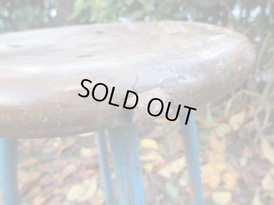 画像8: ヴィンテージ ブルーの鉄脚スツール