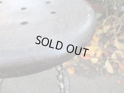 画像8: ヴィンテージ 黒い鉄脚スツール