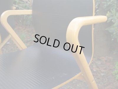 画像11: コクヨ 木製スタッキングチェア 椅子