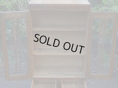 画像11: アンティーク ガラス戸の本箱 キャビネット 収納棚