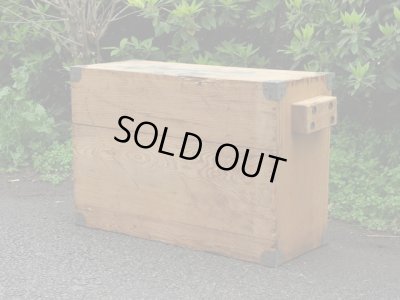 画像4: 古い木製の棚 木箱