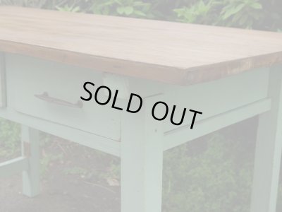 画像6: ペイントされた古い作業台 木製デスク