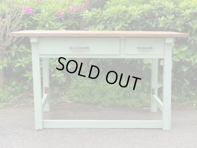 画像2: ペイントされた古い作業台 木製デスク