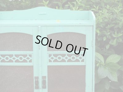 画像6: レトロポップ ペイントされたダイヤガラス戸の本箱 キャビネット