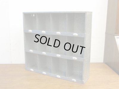 画像11: 古いブリキのマス目棚 スパイスラック