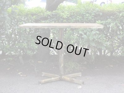 画像2: インダストリアルなカフェテーブル