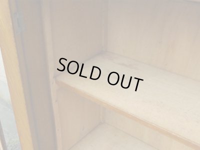 画像12: アンティーク 縦格子ガラス戸の本箱 収納棚