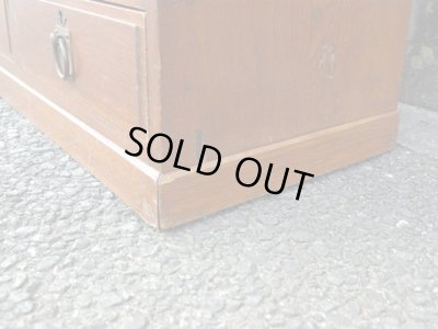 画像10: アンティーク 縦格子ガラス戸の本箱 収納棚