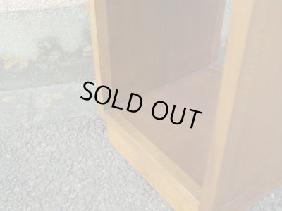 画像12: 深い色味 木製の飾り台 花台