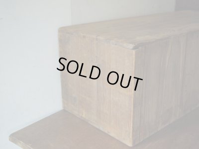 画像11: アンティーク 木味良い6杯引出しローボード