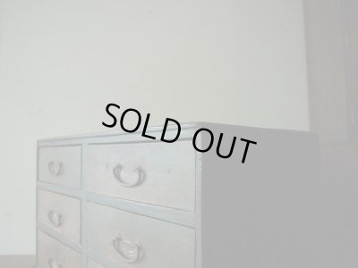 画像6: アンティーク 小ぶりな6杯引出し箪笥 時代家具