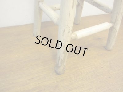 画像8: アンティーク シャビーな丸椅子 スツール