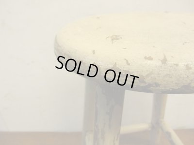 画像3: アンティーク シャビーな丸椅子 スツール