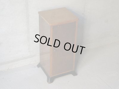 画像2: ヴィンテージ 木味のキャビネット 花台