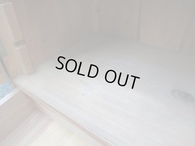 画像9: アンティーク　木味のガラス戸棚