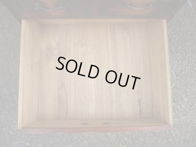 画像13: アンティーク　深い木味の5杯小引出し