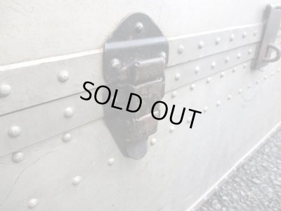 画像7: アンティーク ジュラルミン製トランク