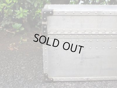 画像10: アンティーク ジュラルミン製トランク