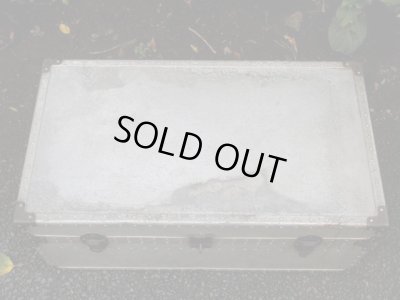 画像5: アンティーク ジュラルミン製トランク