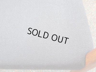 画像10: ヴィンテージ デンマーク製 チーク材のアームチェア 黒 (2)