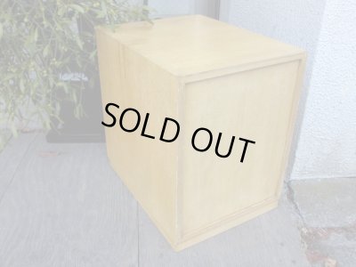 画像4: ヴィンテージ 明るい木味の7杯小引出し A4