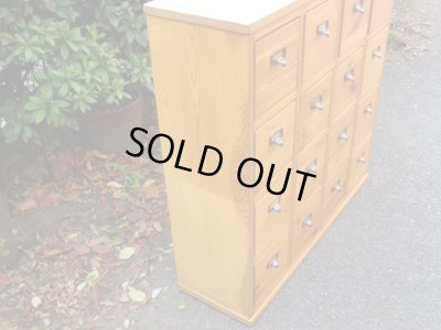 画像7: パイン無垢材の16杯引出し ドロワー チェスト