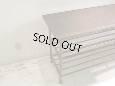 画像4: アンティーク 深い木味の天板 鉄脚テーブル 陳列台