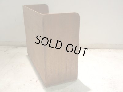 画像5: 木味良い 段違い棚板の飾り棚