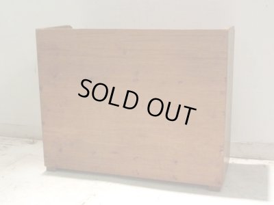 画像6: 木味良い 段違い棚板の飾り棚