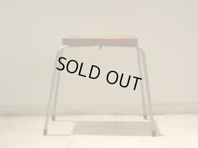 画像2: ヴィンテージ シンプルな鉄脚のスツール