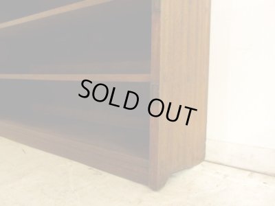 画像11: アンティーク ラワン無垢材の収納棚 (1)