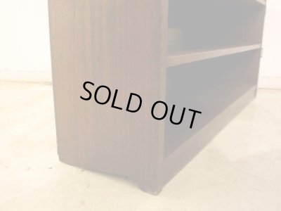 画像11: アンティーク ラワン無垢材の収納棚 (2)