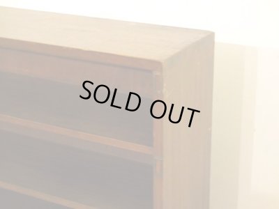 画像8: アンティーク ラワン無垢材の収納棚 (2)