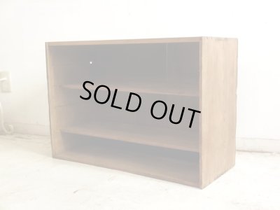 画像2: アンティーク 素朴な木味の整理棚