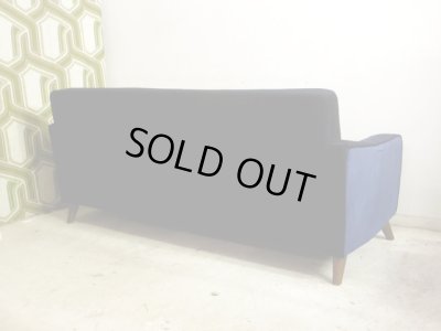 画像6: レトロモダンなネイビーの3人掛けソファ 3P