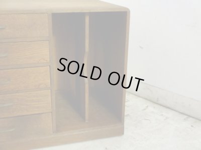 画像7: アンティーク 楢材のブックスタンド付5杯小引出し