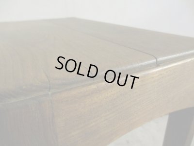 画像11: アンティーク 深い木味の四角いスツール 