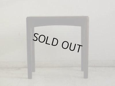 画像4: アンティーク 深い木味の四角いスツール 