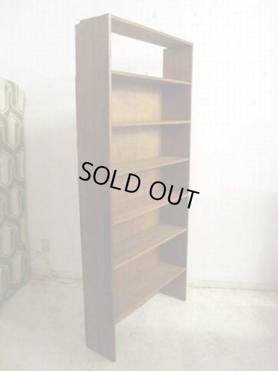 画像2: ヴィンテージ ラワン無垢材の素朴な収納棚 本棚