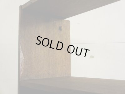 画像8: ヴィンテージ ラワン無垢材の素朴な収納棚 本棚