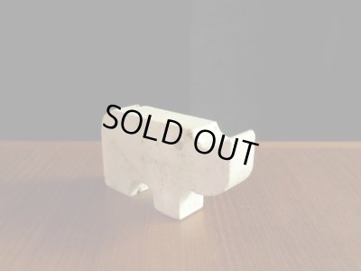 画像3: イタリア Flli Mannelli社 大理石トラヴァーチンの動物 サイ