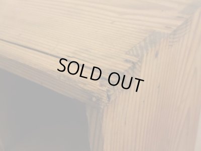 画像8: アンティーク 乾いた木味の素朴な収納棚