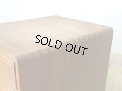 画像7: アンティーク 小ぶりなナラ材3杯小引出し ネームプレート付