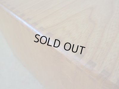 画像9: アンティーク 革ツマミのナラ材3杯小引出し