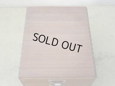 画像5: アンティーク 小ぶりなナラ材3杯小引出し ネームプレート付